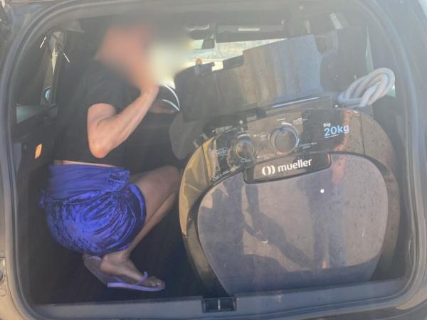 Sorriso: Mulher, presa por furtar vaso sanit&aacute;rio e tanquinho, entrega itens para pol&iacute;cia