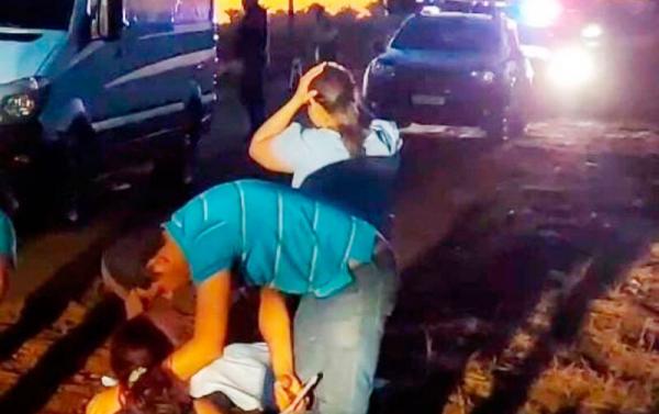 MT: Crian&ccedil;a morre atropelada por micro-&ocirc;nibus ao atravessar avenida para pegar &ocirc;nibus escolar em zona rural