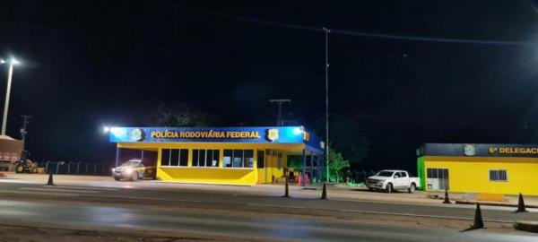 Sorriso: Motorista b&ecirc;bado &eacute; preso fazendo "zig-zag" com 7 pessoas dentro de carro na BR-163