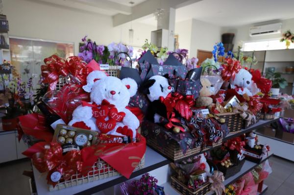 Sorriso: Dia dos namorados movimenta com&eacute;rcio; Procon orienta consumidores