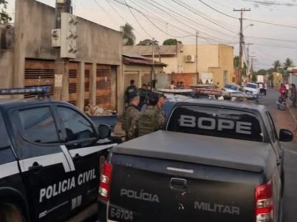 MT: Bandido morre em confronto com a PM ap&oacute;s cair de telhado enquanto tentava fugir