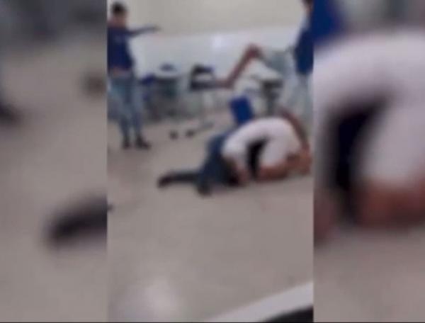 Nova Mutum: Adolescente &eacute; imobilizado e espancado por colegas dentro de sala de aula em escola
