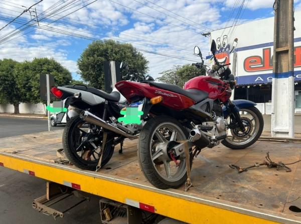 Sorriso: Motociclistas, sem CNH, tem motos apreendidas pela GM ap&oacute;s serem flagrados pilotando ve&iacute;culos irregulares na Brescansin