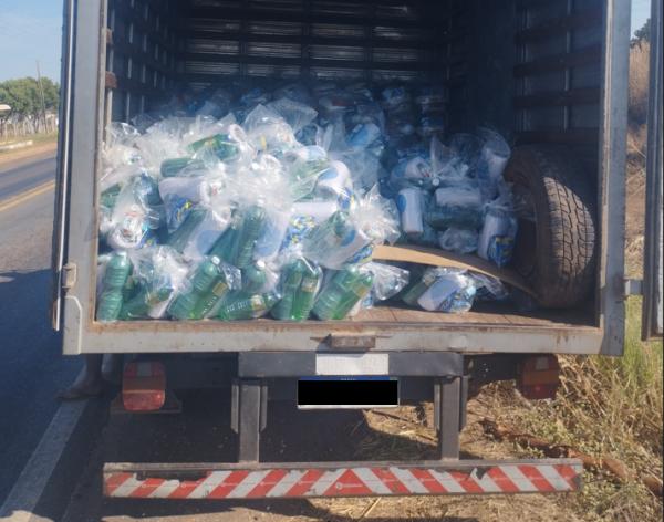 MT: PM prende bandido em caminh&atilde;o com 445 cestas b&aacute;sicas de fac&ccedil;&atilde;o