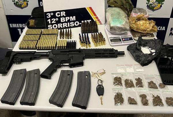 Sorriso: PM apreende fuzil, maconha, cocaína e pasta base e prende traficante no Santa Clara