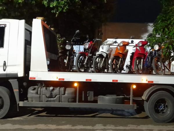 Sorriso: 07 ve&iacute;culos s&atilde;o apreendidos em Opera&ccedil;&atilde;o da PM e GM na Lupic&iacute;nio Rodrigues