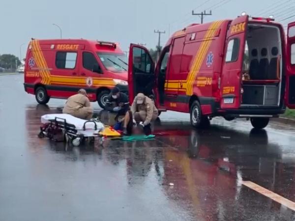 Sorriso: Mulher morre e homem tem perna dilacerada ap&oacute;s acidente entre carro e moto na BR-163