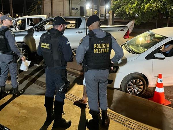 Sorriso: 7 b&ecirc;bados s&atilde;o presos e 45 ve&iacute;culos apreendidos na Lei Seca da Tangar&aacute;