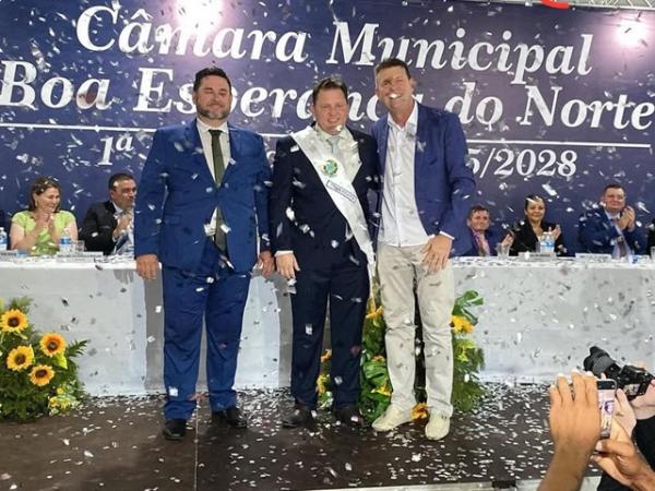Calebe Francio, Jair Obregão e vereadores eleitos são empossados para primeira gestão de Boa Esperança do Norte