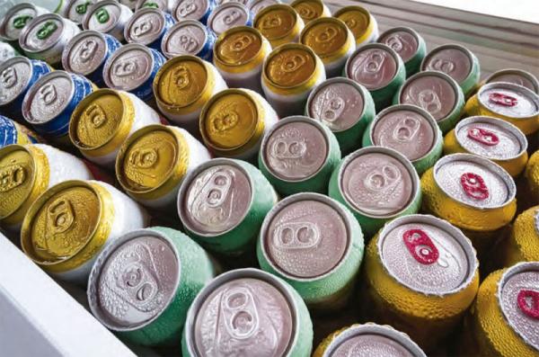 Boa Esperança do Norte: Homem é preso tentando furtar cervejas em supermercado; "enfiou" as latas dentro das calças