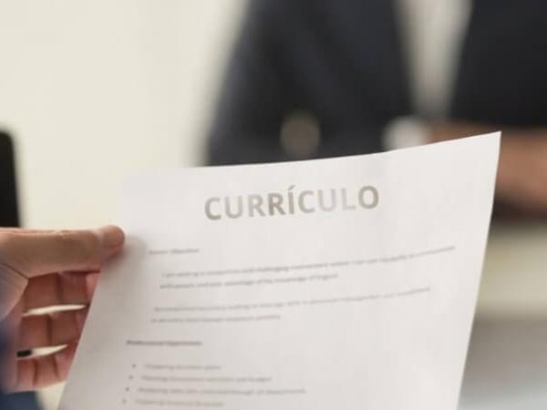Sorriso:  Homem cai em golpe e tem cartão clonado após pagar R$ 9 reais para fazer currículo em site