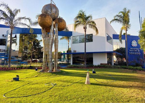 Vereadores solicitam informa&ccedil;&otilde;es detalhadas sobre obras paralisadas no munic&iacute;pio