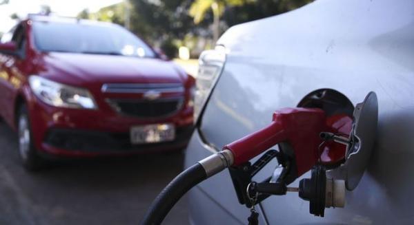 Petrobras reduz preço da gasolina e do diesel a partir de sexta