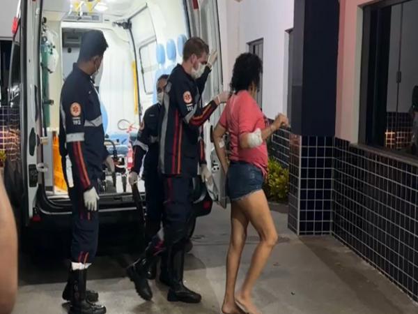 Sorriso: Genro esfaqueia sogros durante discussão em bebedeira; SAMU socorreu vítimas e ele foi preso pela PM
