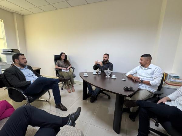Presidente do Legislativo Municipal realiza visita institucional ao Tribunal de Contas do Estado