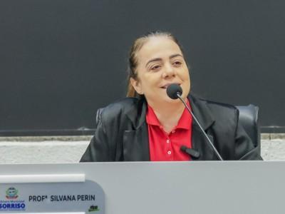 Vereadora Prof.&ordf; Silvana prop&otilde;e cria&ccedil;&atilde;o do Programa Fam&iacute;lia Acolhedora do Idoso