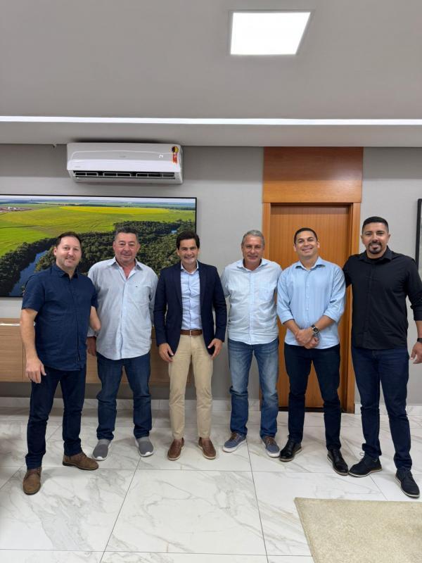 Vereadores comemoram investimentos de R$ 24 milh&otilde;es na &aacute;rea da sa&uacute;de