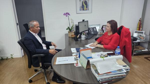 Vereador busca apoio federal para educa&ccedil;&atilde;o e assentamento em audi&ecirc;ncia estrat&eacute;gica em Bras&iacute;lia