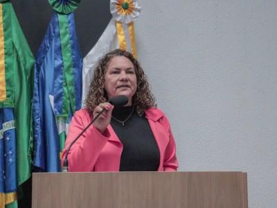 Vereadora pede implanta&ccedil;&atilde;o de oficinas culin&aacute;rias para benefici&aacute;rios do programa Mesa Saud&aacute;vel