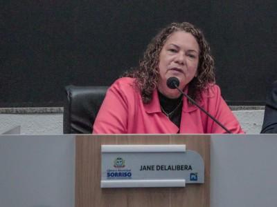 Criação de plano municipal para atender população em situação de rua é sugerida por parlamentar