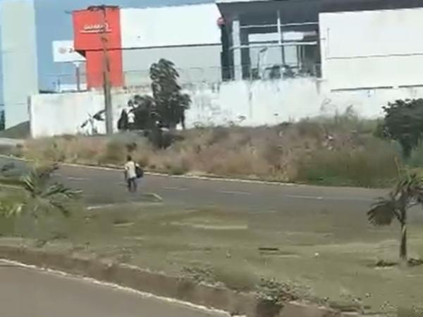 Sorriso: "Quebrado" tenta sair de motel sem pagar conta de mais de R$ 500, e deixa celular como pagamento ap&oacute;s gerente chamar a PM