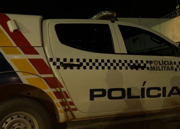 Itanhangá: Bandido quebra janela para invadir casa e foge ao perceber que dono estava no local; "Corre, vagabundo! Vai morrer, ladrão!"
