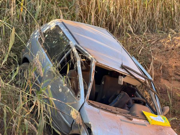 Lucas: Homem morre ap&oacute;s cair com carro em vala na comunidade da Grosl&acirc;ndia