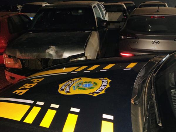 Sorriso: PRF prende foragido da justi&ccedil;a do MS dirigindo S10 "detonada" que foi furtada em Peixoto