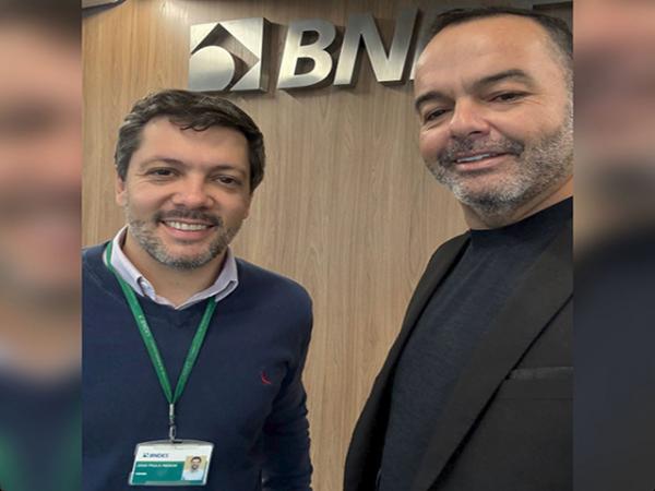 De Sorriso, ALS Consultoria reforça com o BNDES o compromisso com a tecnologia e a indústria brasileira. Adriano Soriano é pioneiro em produção de Etanol de Cereais