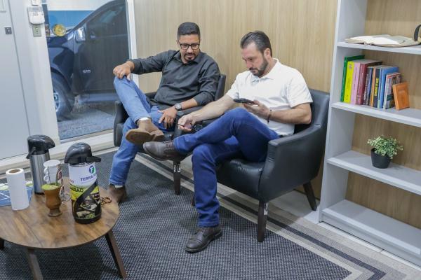 Presidente recebe vice-prefeito em reuni&atilde;o para discutir obras e eventos municipais