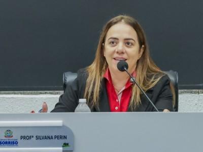 Vereadora cobra manuten&ccedil;&atilde;o da sinaliza&ccedil;&atilde;o vi&aacute;ria no entorno de escola municipal no Jardim Bela Vista
