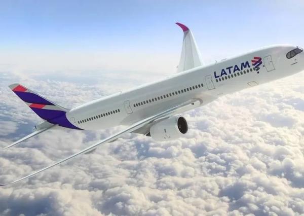 Sorriso: TJMT condena Latam a indenizar menor por voo cancelado