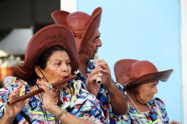 Câmara homenageia cultura nordestina em primeira sessão solene