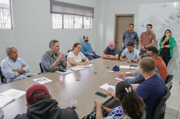 C&acirc;mara busca solu&ccedil;&atilde;o para impasse nos contratos tempor&aacute;rios dos professores da rede municipal
