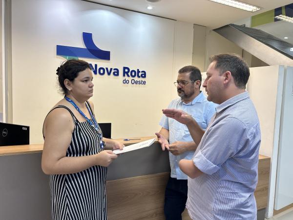 Vereadores solicitam &agrave; concession&aacute;ria instala&ccedil;&atilde;o de ponto de embarque e desembarque na Perimetral Sudeste, em Sorriso