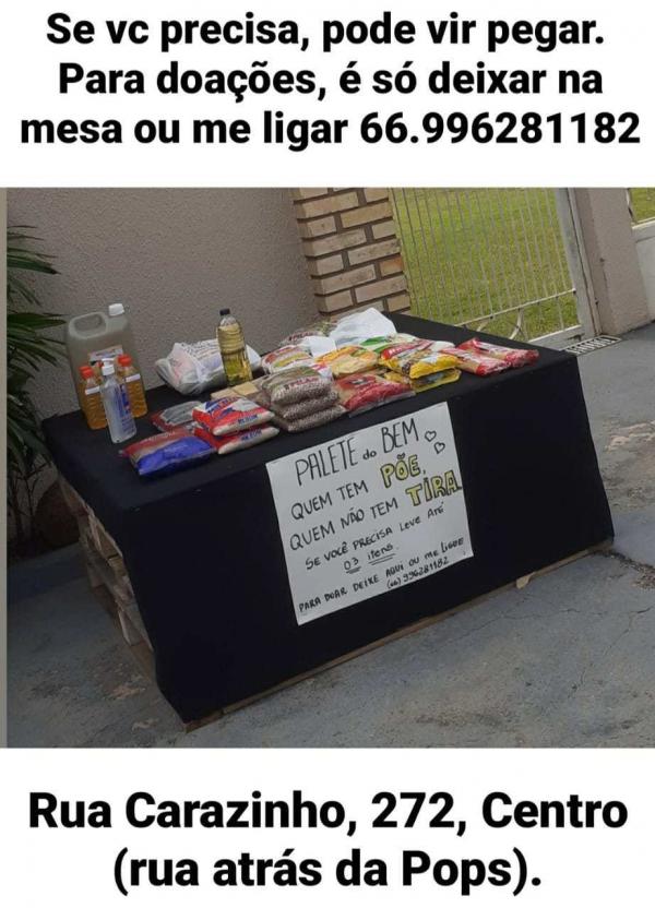 Banca de doações viraliza nas redes sociais