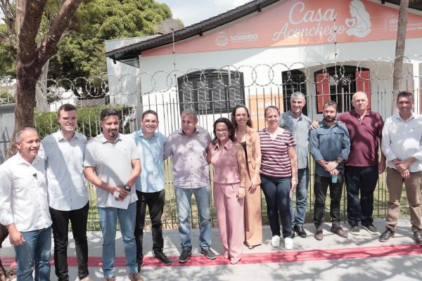 Vereadores participam das inaugura&ccedil;&atilde;o da Casa Aconchego destinada a mulheres