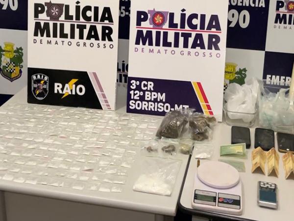 Sorriso: R.A.I.O faz abordagem na  Blumenau, prende dois e fecha "lojinha" de drogas