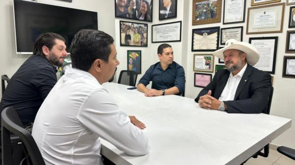 Articula&ccedil;&atilde;o parlamentar garante R$ 900 mil para a Sa&uacute;de e Esporte; R$ 300 mil j&aacute; foram liberados para atendimento de crian&ccedil;as neurodivergentes