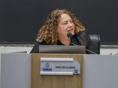 Vereadora pede a&ccedil;&otilde;es pedag&oacute;gicas voltadas &agrave; preven&ccedil;&atilde;o e ao enfrentamento da viol&ecirc;ncia contra a mulher