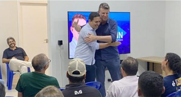 Sorriso: Ari Lafin re&uacute;ne apoiadores, recebe declara&ccedil;&otilde;es de apoio e refor&ccedil;a pr&eacute;-candidatura para deputado estadual