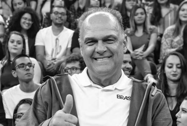 Morre o "m&atilde;o santa" Oscar Schmidt, maior &iacute;dolo do basquete brasileiro
