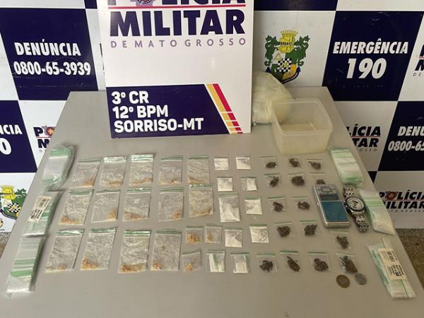 Sorriso: PM prende traficante com drogas ap&oacute;s den&uacute;ncia de perturba&ccedil;&atilde;o de sossego; "ele disse que n&atilde;o era droga, era Tenys P&eacute; para chul&eacute;"