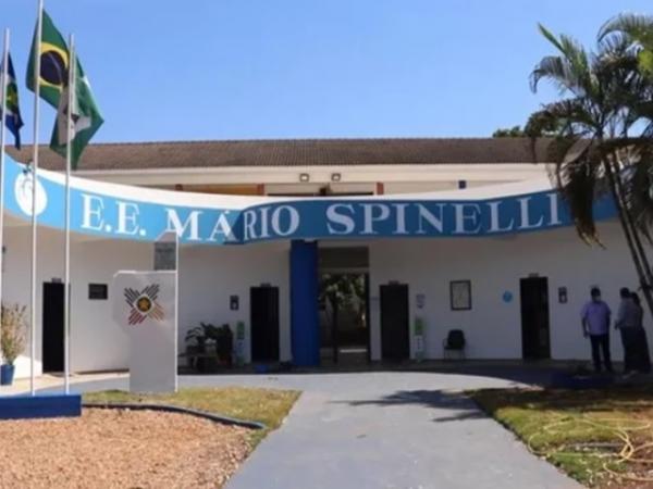 Sorriso: Bandidos invadem Escola M&aacute;rio Spinelli, reviram tudo, furtam objetos e picham "TUDO NOSSO" na parede