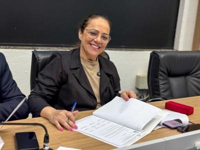 Indica&ccedil;&atilde;o de vereadora cobra implanta&ccedil;&atilde;o de cadastro de pessoas idosas em Sorriso