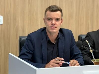 Vereador prop&otilde;e parceria com faculdades para atendimento gratuito de fisioterapia e psicologia em Sorriso