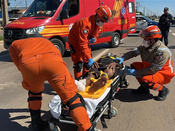 Sorriso: Idoso &eacute; atropelado por caminhonete ao tentar atravessar a MT-242