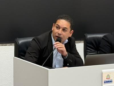 Parlamentar cobra ilumina&ccedil;&atilde;o p&uacute;blica em trecho da MT-242 pr&oacute;ximo ao bairro M&aacute;rio Raiter