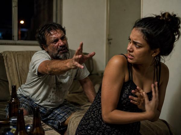 Sorriso: Enteada vai socorrer padrasto que estava "passando mal", por beber demais, e quase &eacute; estuprada por ele