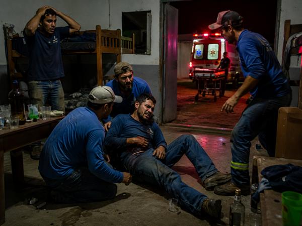Tapurah: Trabalhador leva facada no bucho de colega ap&oacute;s bebedeira em alojamento e &eacute; transferido para Sorriso